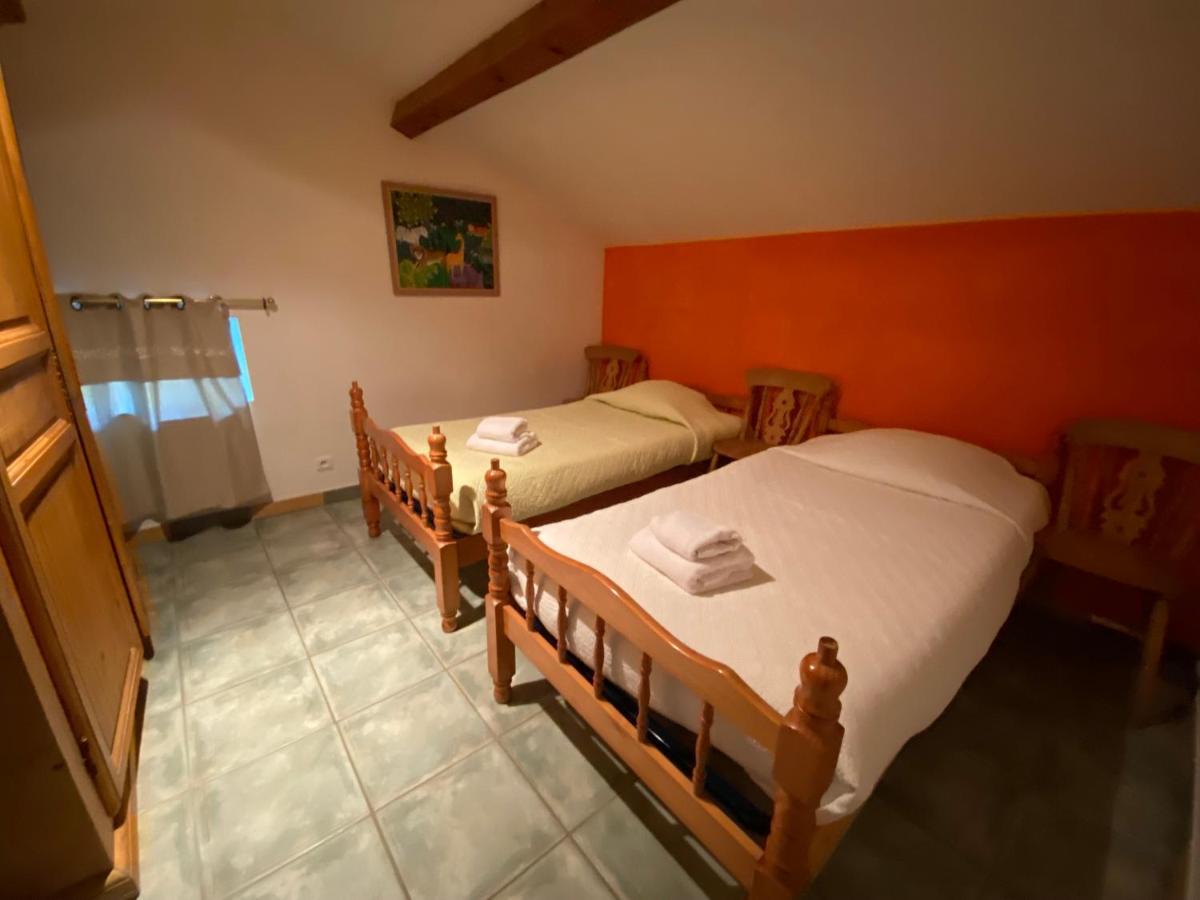 Logis Hotel Restaurant Le Domaine De L'Eau Vive ลาร์ฌองทิแยร์ ภายนอก รูปภาพ