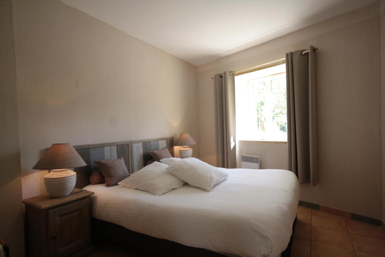 Logis Hotel Restaurant Le Domaine De L'Eau Vive ลาร์ฌองทิแยร์ ภายนอก รูปภาพ