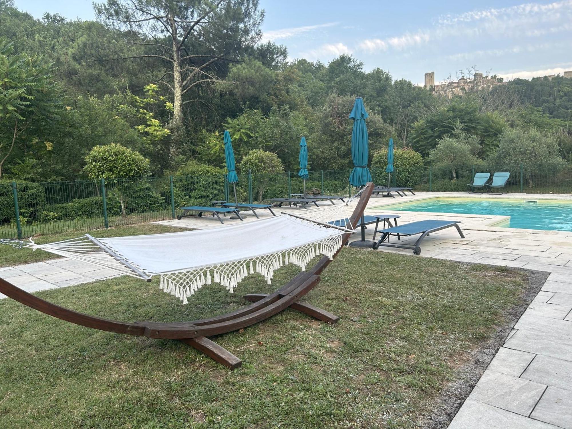 Logis Hotel Restaurant Le Domaine De L'Eau Vive ลาร์ฌองทิแยร์ ภายนอก รูปภาพ