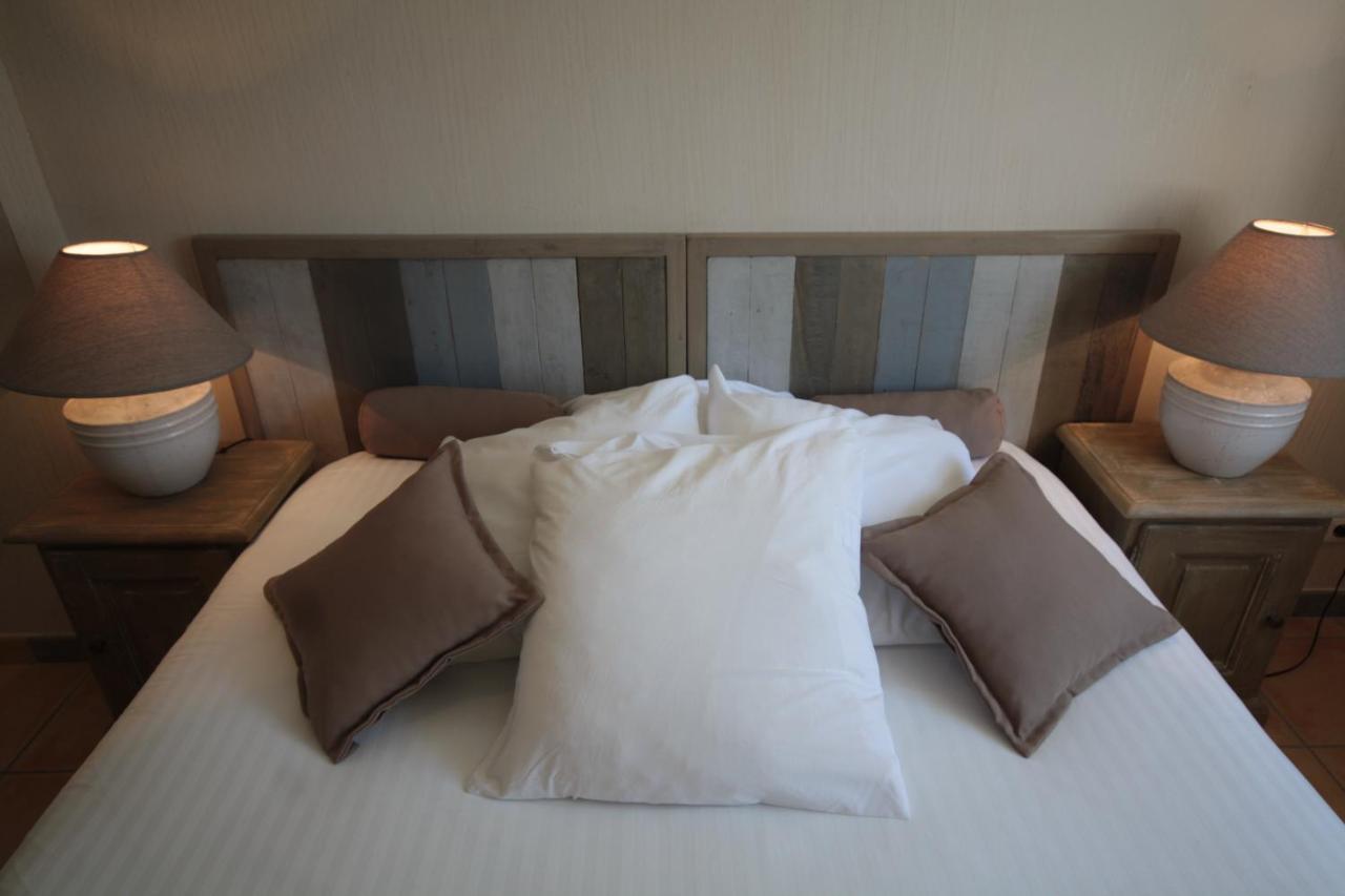 Logis Hotel Restaurant Le Domaine De L'Eau Vive ลาร์ฌองทิแยร์ ภายนอก รูปภาพ